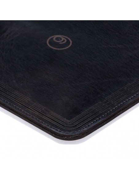 Lace sleeve MacBook