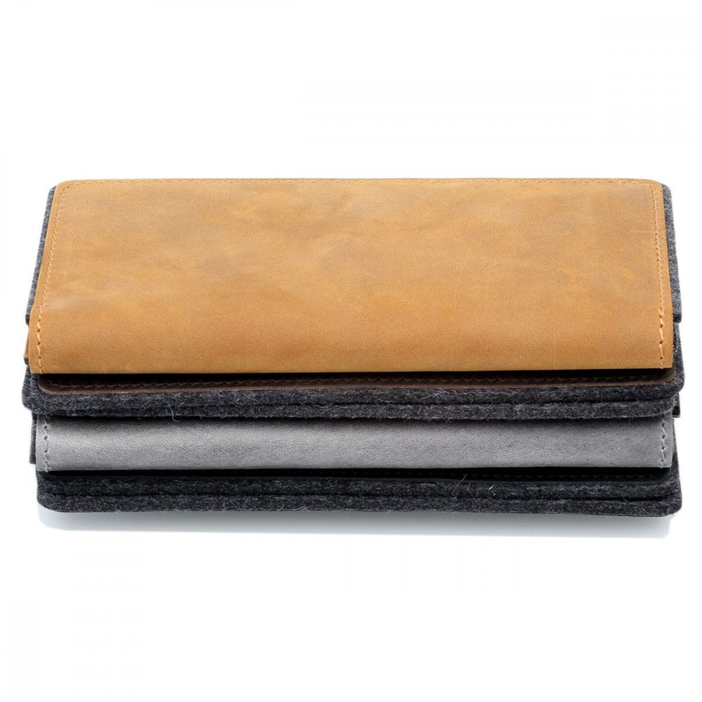g.5 iPhone 11 leather folio in black, dark brown, camel and grey