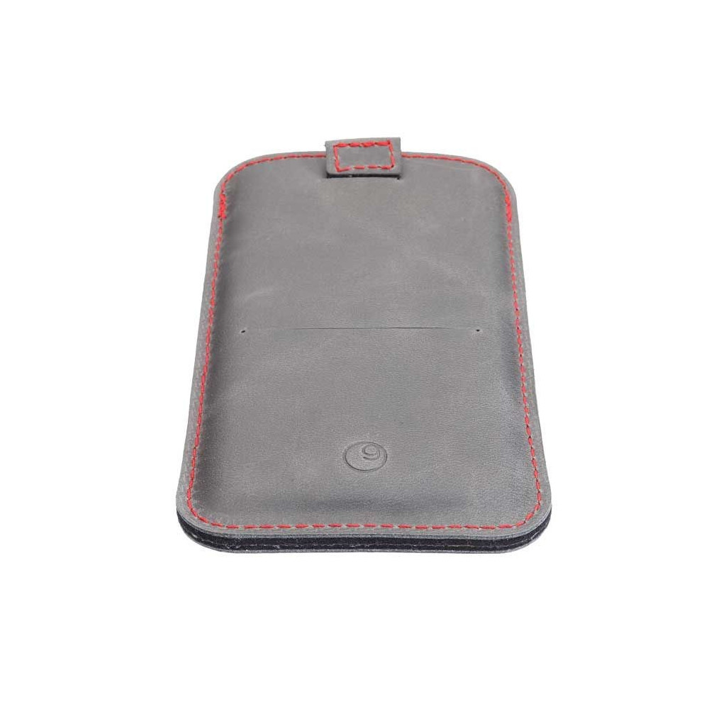 g.4 iPhone 12 Pro leather  sleeve in earth, night, vintage and stone