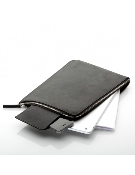 ZIP 10.9-inch iPad Air leather bag in black, braown and camel