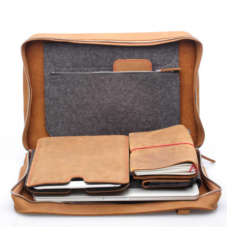 ZIP BAG - Ledertasche mit Filz-Innentaschen für 13" Laptop - made in Germany in schwarz, dunkelbraun und camel