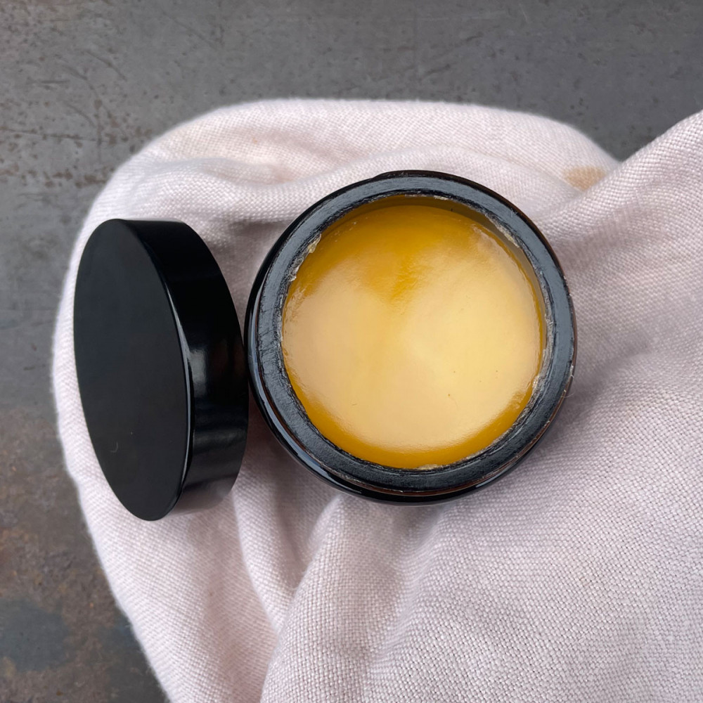 Leather Grease with beeswax