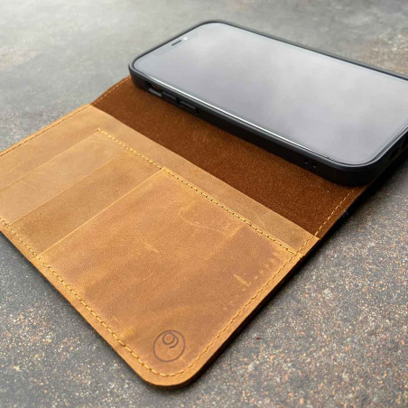 iPhone 13 Ledercase – Case und gleichzeitig Wallet in dunkelbraun, camel, schwarz und grau Echtleder