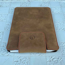 10.9" iPad Air leather case in vegetable tanned leather and mulesing free felt - Made in Germany 2