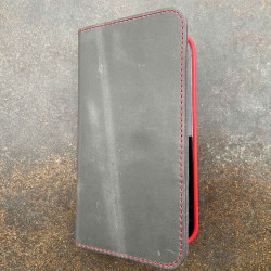 iPhone 14 Pro Folio Leder & Bio Case mit rotem Innenleben - Leder in schwarz, dunkel braun, camel und grau - made in Germany