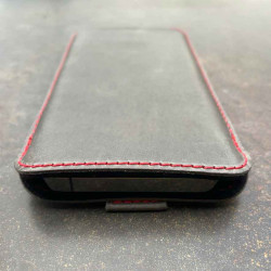 g.4 iPhone 14 Hülle Leder - handgefertigt in Deutschland aus Premium Leder und Wollfilz