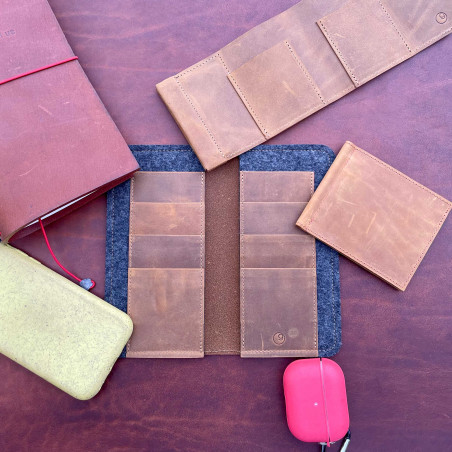 germanmade. g.book Organizer Limited Edition Kalender Set Büffelleder