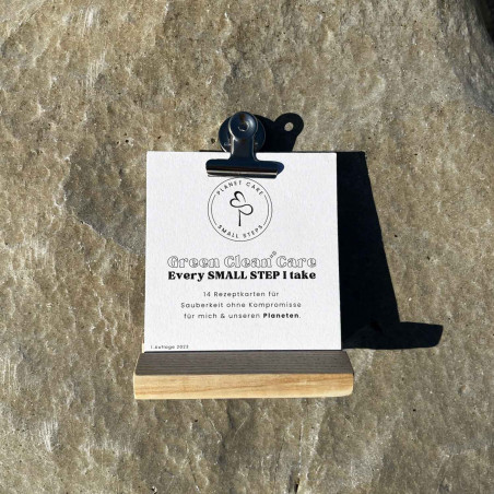 Green Clean Care - 14 recipe cards for cleaning products

Uncompromising cleanliness for your home and the environment
